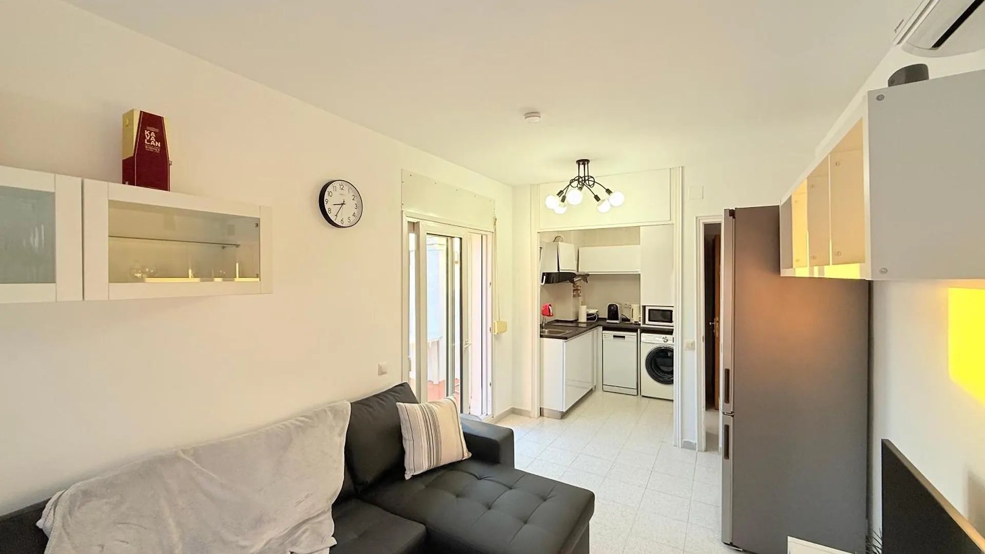 Lägenhet Sunset View Penthouse Unforgettable Getaway New In Lloret-De-Mar Lloret de Mar